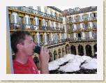 07July05 - Nay, Jenny, Baz, Andy in Spain - Running of Bulls 370 * 2048 x 1536 * (703KB)